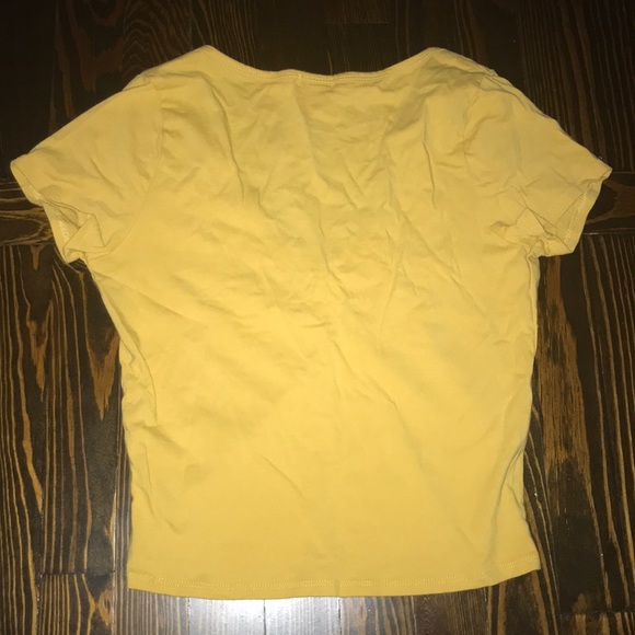 V neck crop top - Picture 3 of 3